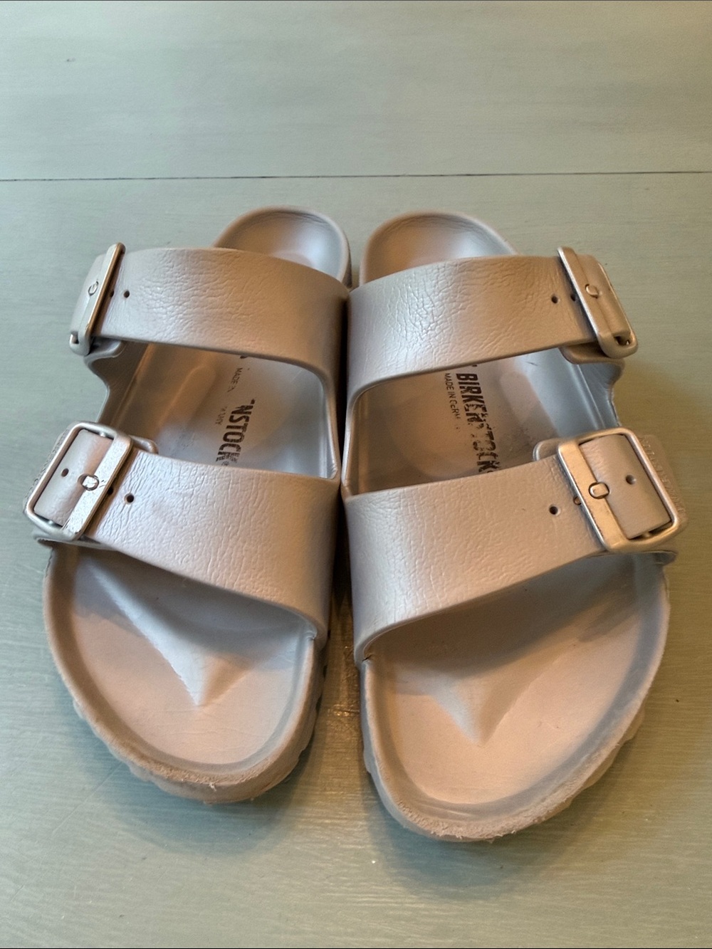 Birkenstock Arizona EVA sandals in silver/ gray - Picture 6 of 6